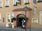 Hoteleingang im Stadtschloss (Foto Sauerzapfe)