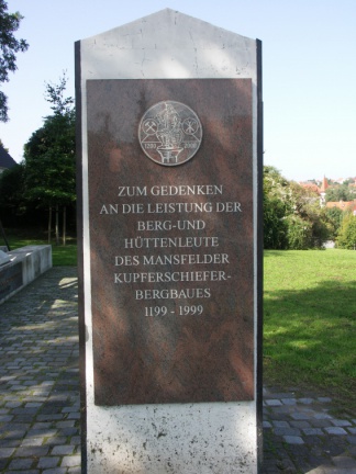 Stele an der Seilscheibe in Eisleben - alter Standort (Foto Sauerzapfe)