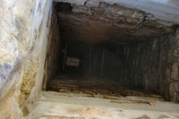 Schacht eines Lichtloches des Wiederstedter Stollens (Foto Dr. S. König)
