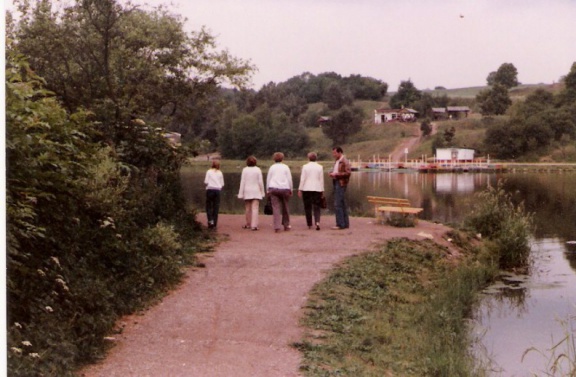 Naherholung am Ölgrundteich Wiederstedt  (Foto Anglerverein - Hans Schurtzmann) 