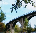 Die Bogenbrücke über den Schmalzgrund in Hettstedt (Foto MansfeldBand III)