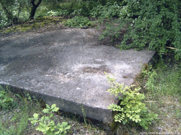 Bild 06 - Schachtdeckel des Otto-Schachtes I bei Wimmelburg im Jahr 2008  Foto: G. Roswora