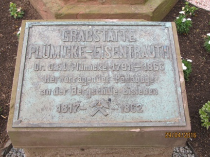 29 2016 Plümicke - Grabstätte