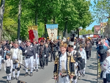 Die Bergparade