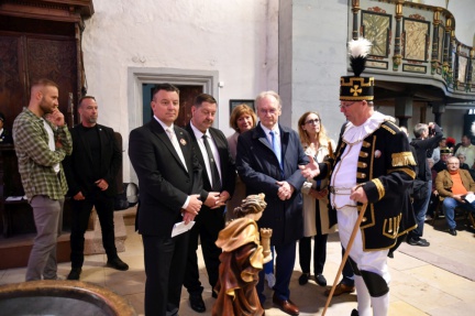 Bild 01 - Berggottesdienst Begrüßung des Ministerpräsidenten (Foto MSH-Gajowski)