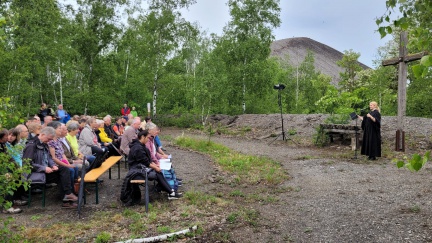Bild 09 (1.6.2025) - Berggottesdienst
