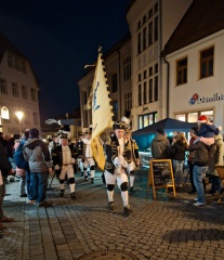 Bild 01 Anmarsch zum Zapfenstreich